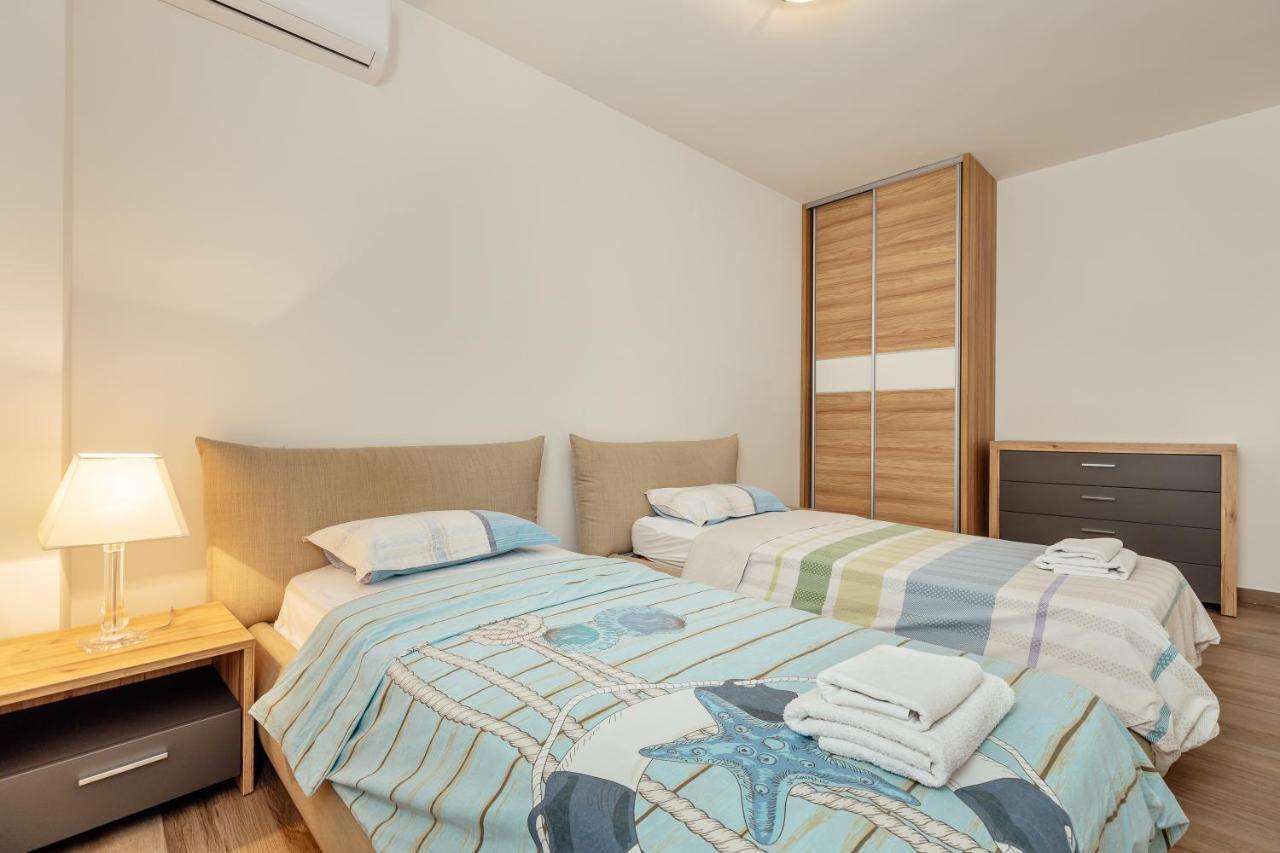 Doxa M Apartments Herceg Novi Exterior photo